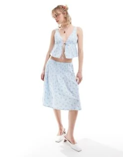 Motel Ditsy Floral Gingham Pleat Midi Skirt In Baby Blue For Women Blue Flower Gingham