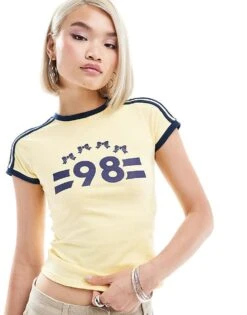 Motel Salda Sporty Baby Tee In Yellow And Navy For Women Yellow/navy