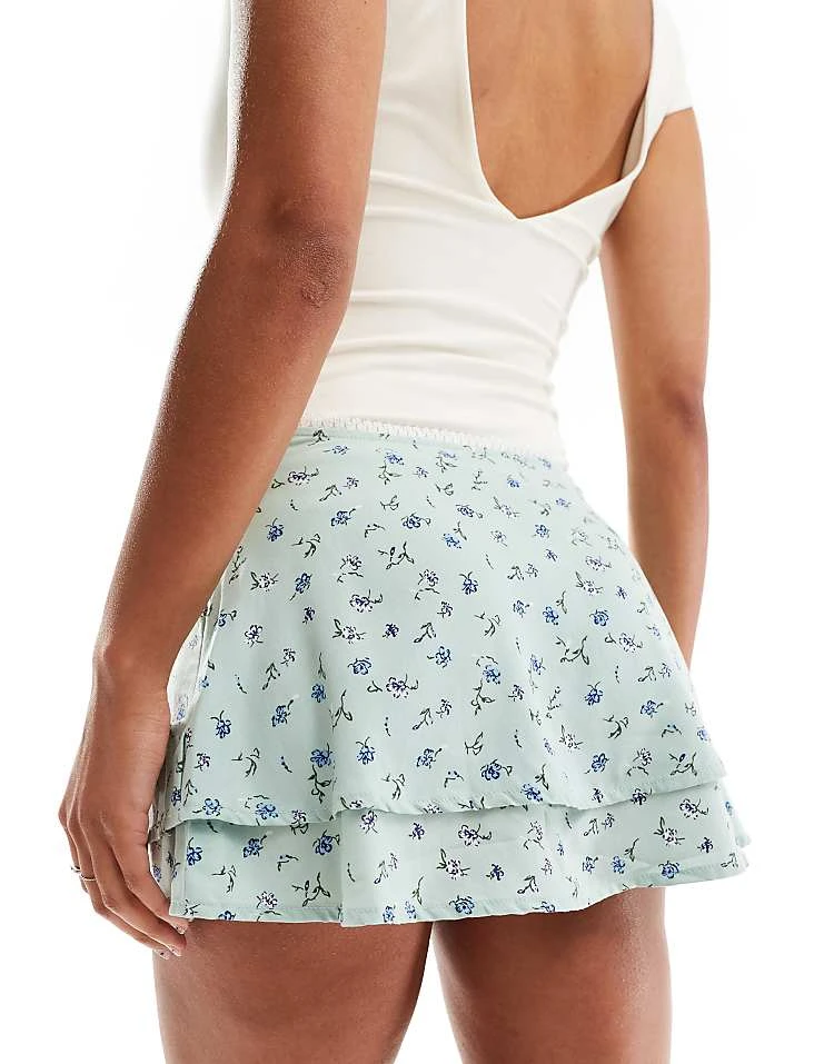 Motel Exclusive Luiso Tiered Ditsy Print Mini Skirt In Pale Blue For Women Pretty Petal Green - Image 2
