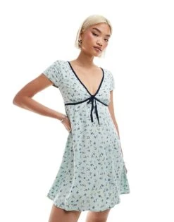 Motel Vaiso Ditsy Floral Mini Dress In Pale Green For Women Pretty Petal Green