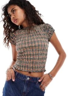 Motel Caripa Textured Baby Tee In Beige For Women Country Check