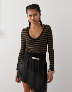 Motel Annora Long Sleeve Knit Top In Gold Stripe For Women