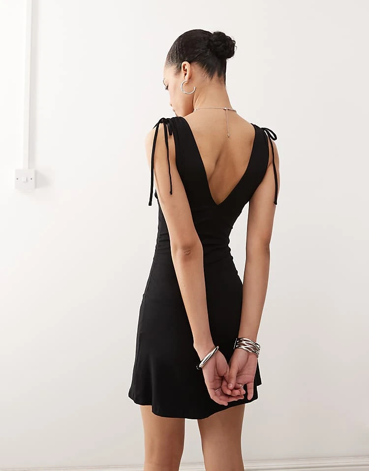 Motel Carmila Gathered Detail Mini Dress In Black For Women - Image 3