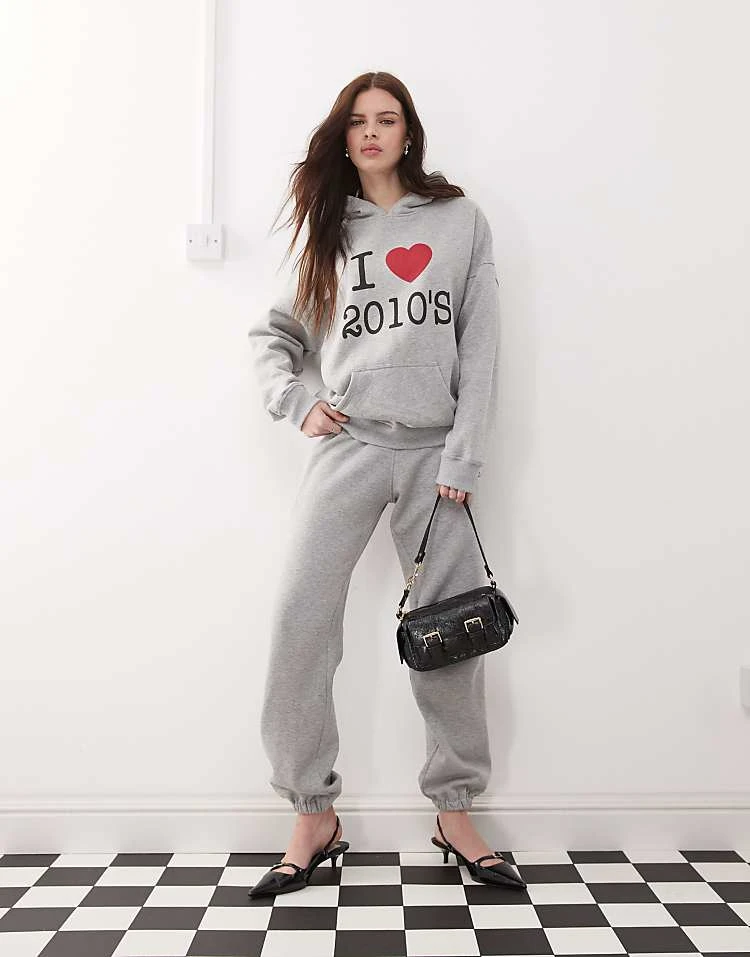 Motel Oversized I Heart 2010's Graphic Hoodie Co-ord In Grey Marl For Women - Image 2
