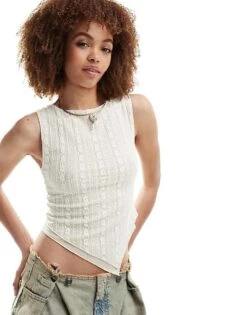 Motel Etta Double Lace Asymmetric Vest In Ivory For Women